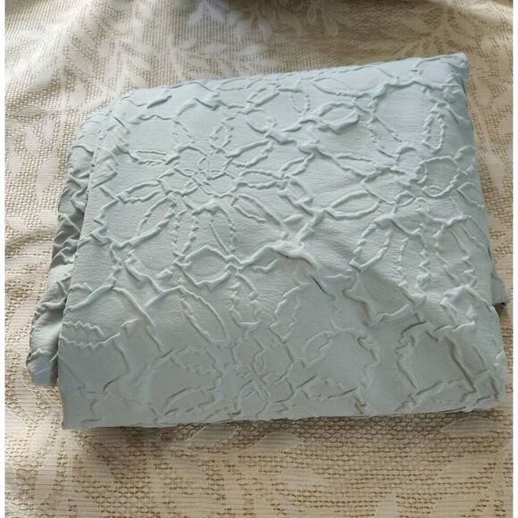 Mainstays Curtain 80"wide × 82"long - Picture 5 of 5